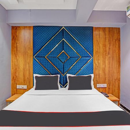 Collection O Park View Hotel Ahmedabad Exterior foto